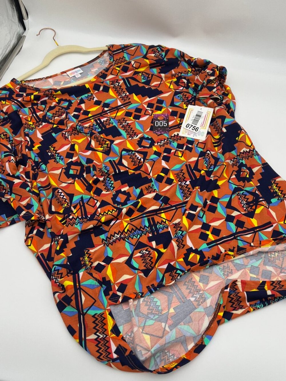 NWT LuLaRoe Irma Tunic - XL (18-20)